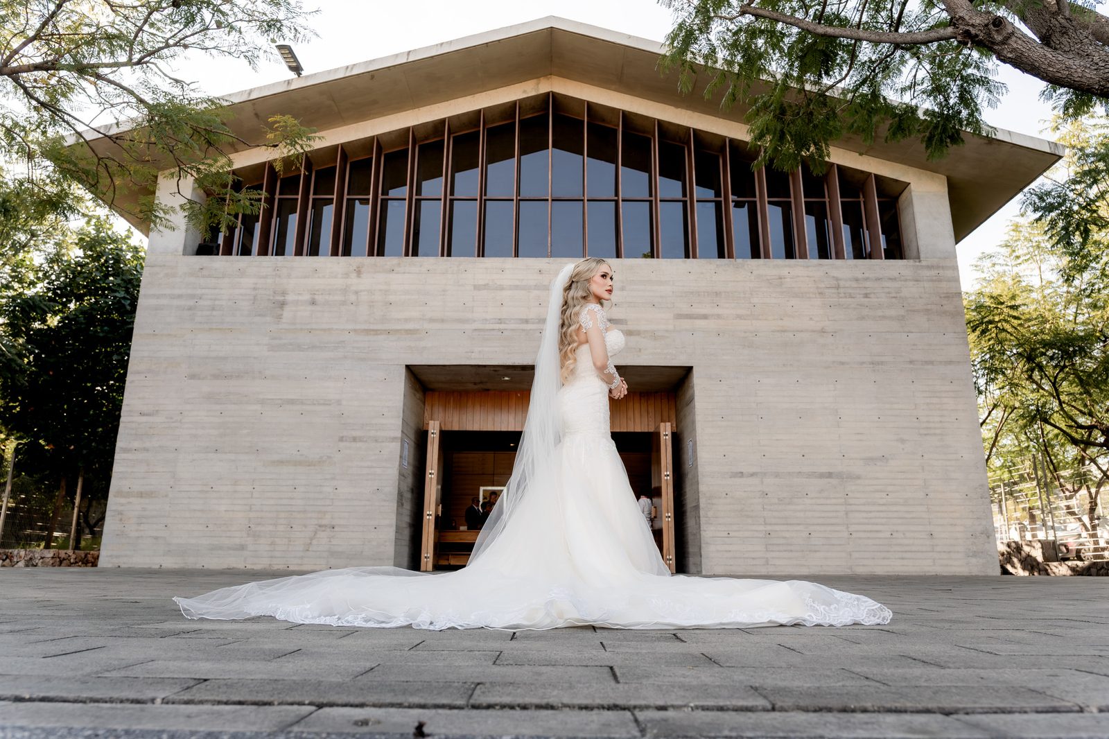Reportaje documental de la boda de Kenia y Carlos en La Victoria Eventos — Oscar Lara Fotografía
