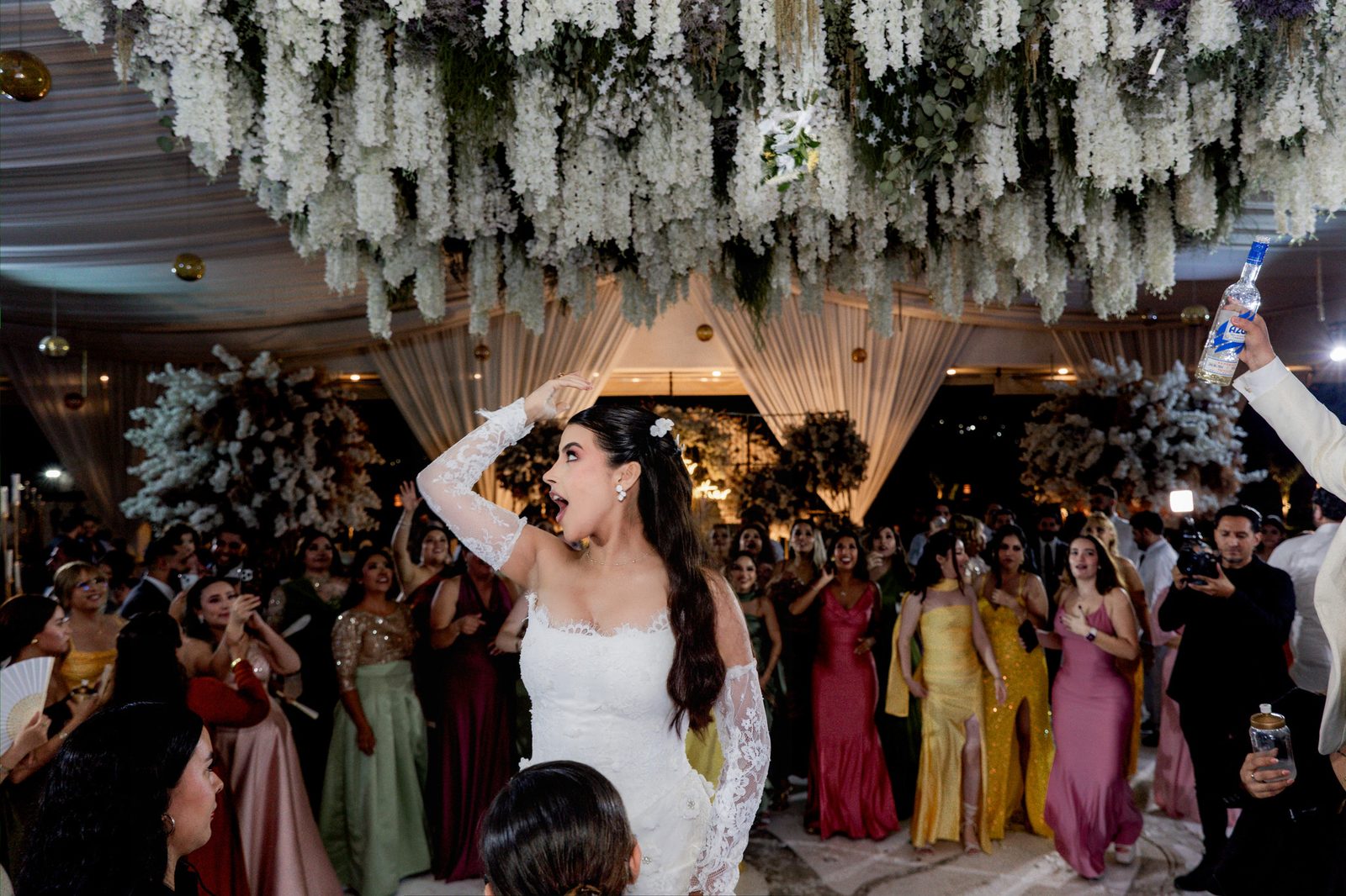 Retrato de los novios Larissa y Octavio en La Cantera Eventos — Oscar Lara Fotografía